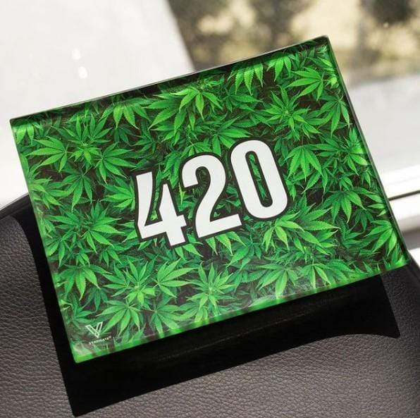 420 Green Glass Rollin' Tray 2 Size Options
