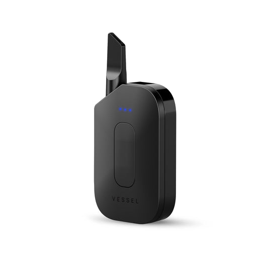 Vessel Compass Rise in Obsidian (Black) with a 510-thread cartridge installed, showcasing the sleek front profile and large center power button.