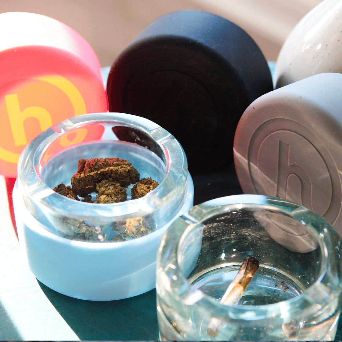 Smoke Honest Travel Glass Ashtray 6 Color Options